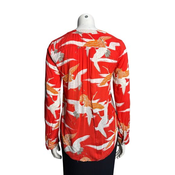 Conversations by Anthropologie 29 of 52 Blouse Women's 2 Crane Print Red Orange - Picture 2 of 5
